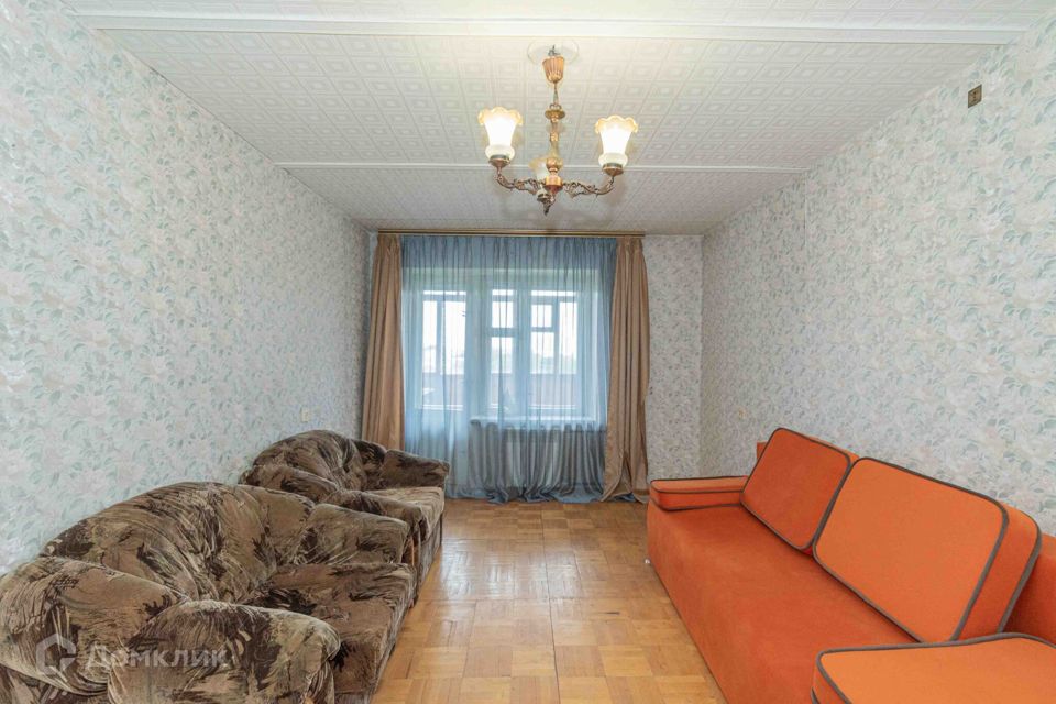 Продаётся 1-комнатная квартира, 37.6 м²