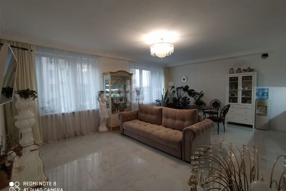 Продаётся 3-комнатная квартира, 75.9 м²