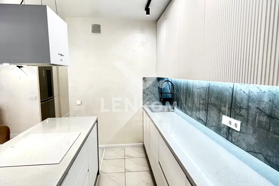 Продаётся 4-комнатная квартира, 106 м²
