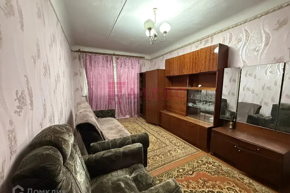 Продаётся 3-комнатная квартира, 61.4 м²