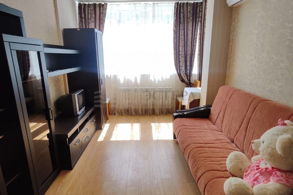 Сдаётся 2-комнатная квартира, 55 м²