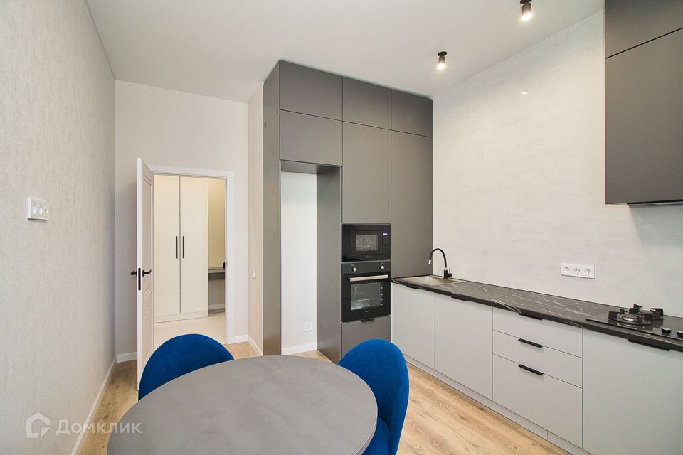 Продаётся 3-комнатная квартира, 85 м²