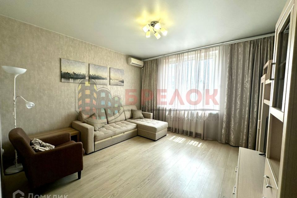 Продаётся 1-комнатная квартира, 38 м²