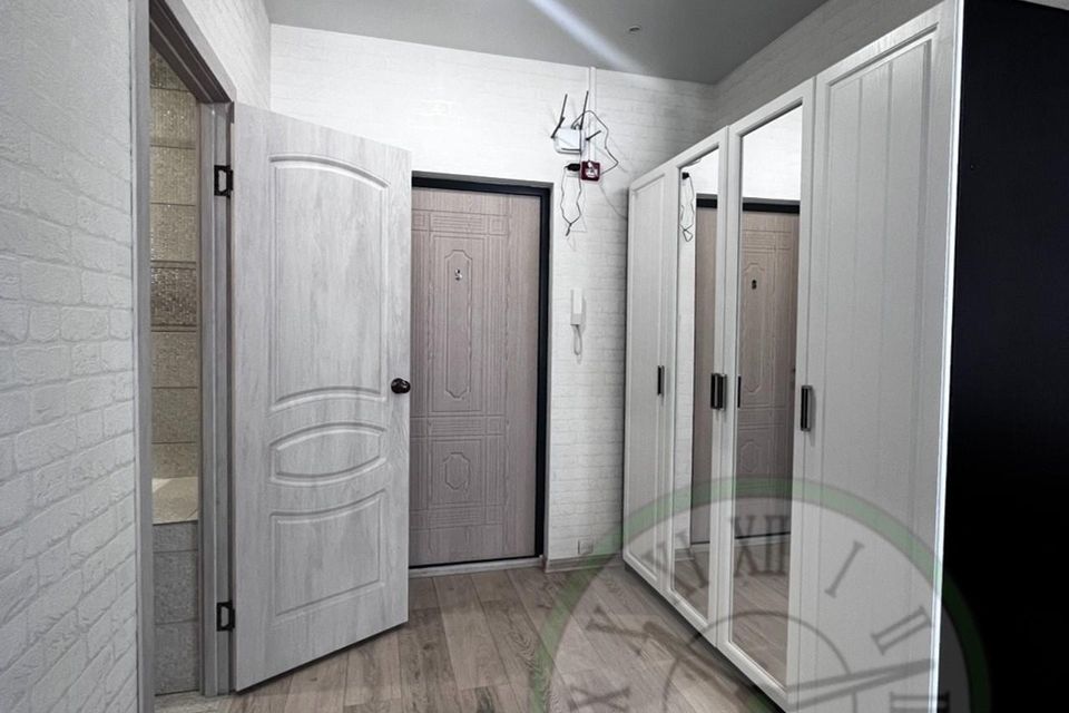 Продаётся 1-комнатная квартира, 39.6 м²