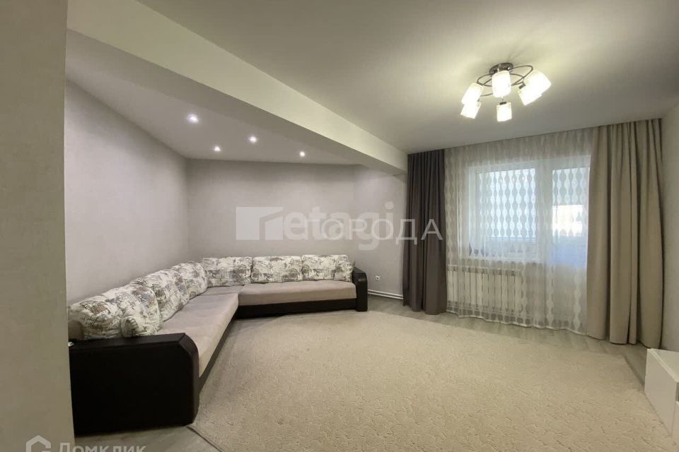 Продаётся 4-комнатная квартира, 115.2 м²