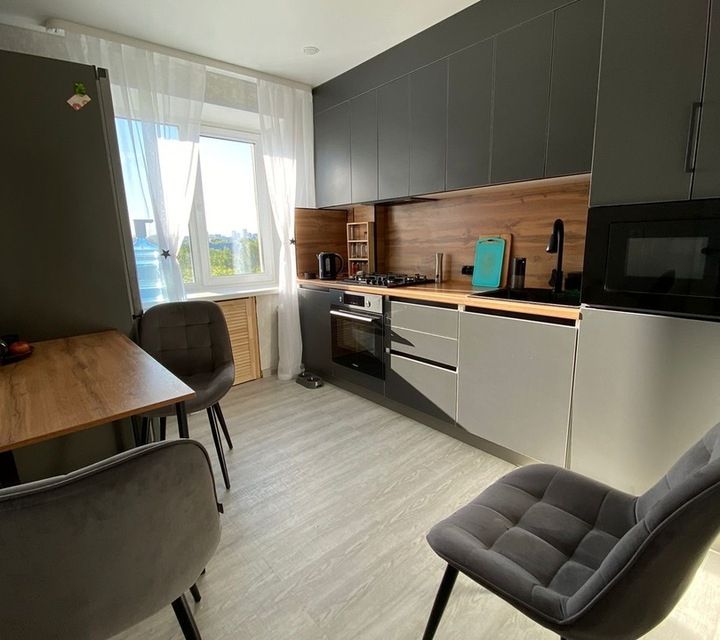 Продаётся 3-комнатная квартира, 60.8 м²