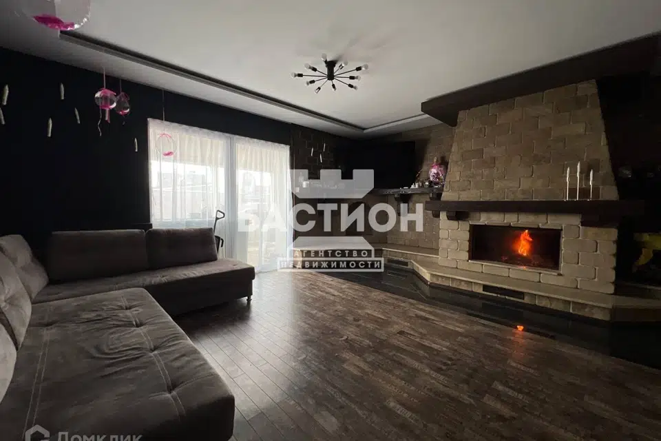 Продаётся 1-этажный дом, 335 м²
