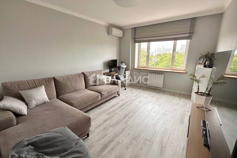 Продаётся 2-комнатная квартира, 53.6 м²