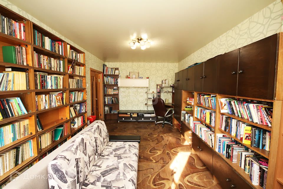 Продаётся 3-комнатная квартира, 69.8 м²