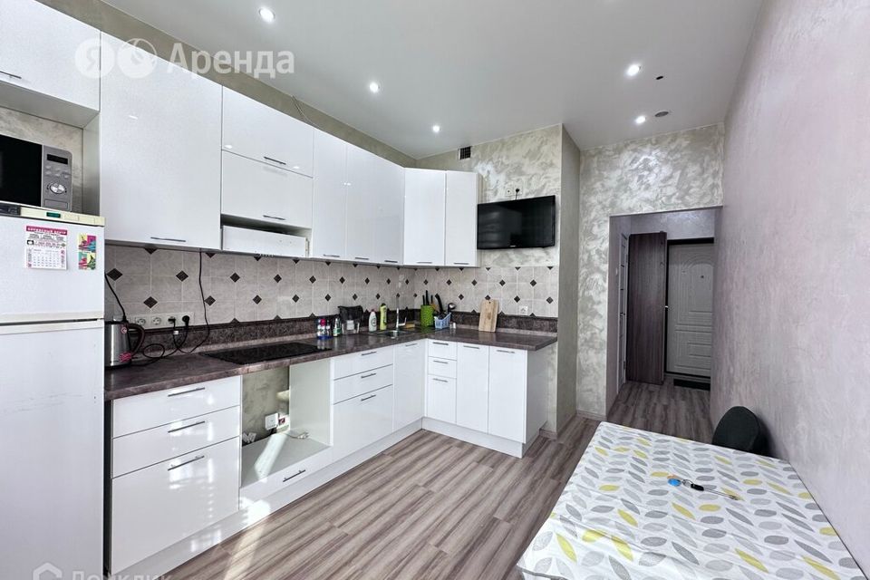 Сдаётся 1-комнатная квартира, 38 м²