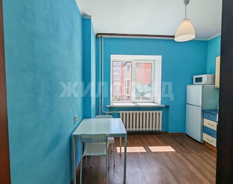Сдаётся 1-комнатная квартира, 40 м²