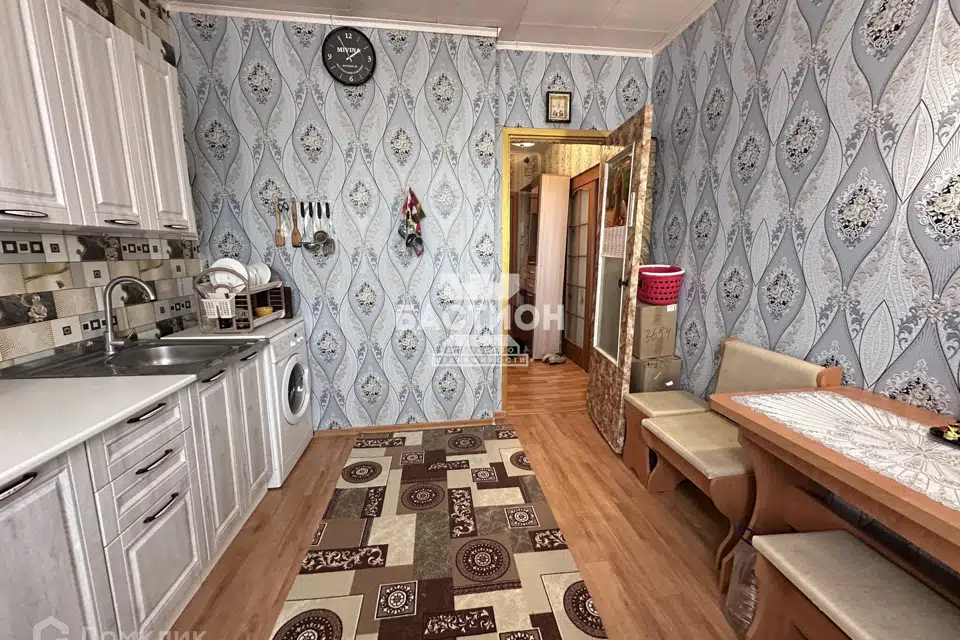 Продаётся 1-комнатная квартира, 41.3 м²