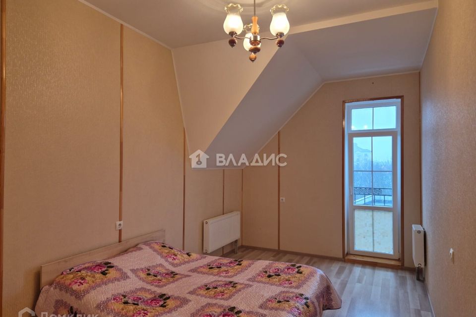 Продаётся 2-комнатная квартира, 63 м²