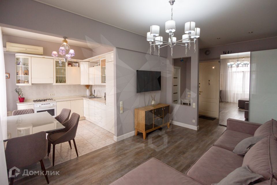 Продаётся 2-комнатная квартира, 55 м²