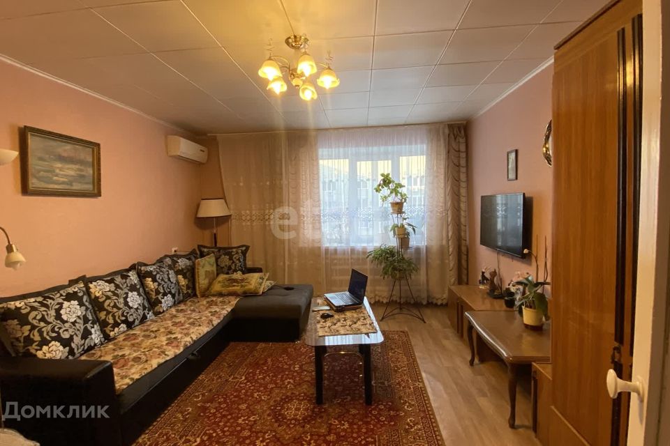Продаётся 3-комнатная квартира, 61.1 м²
