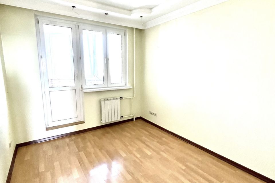 Продаётся 3-комнатная квартира, 74 м²