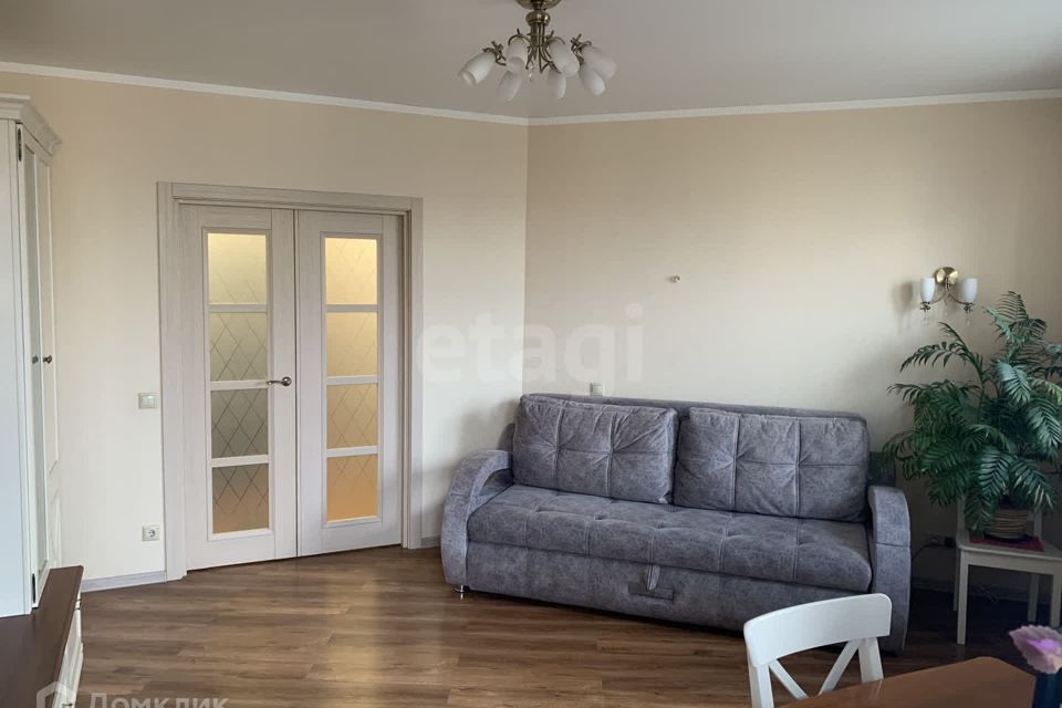 Продаётся 1-комнатная квартира, 53 м²