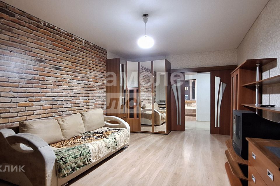Продаётся 2-комнатная квартира, 57.9 м²