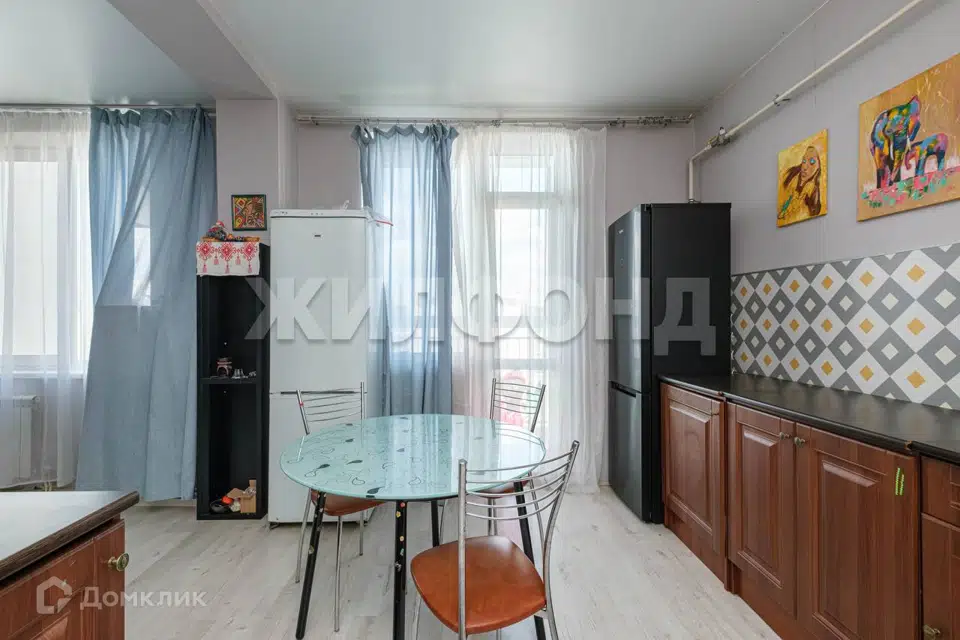 Продаётся 2-комнатная квартира, 72 м²