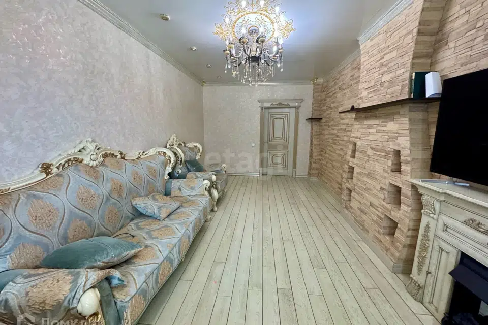 Продаётся 2-комнатная квартира, 75 м²