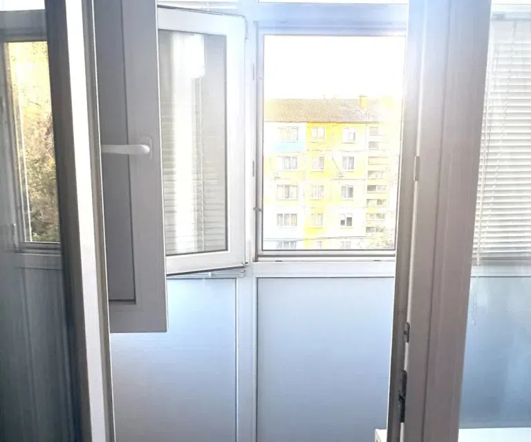 Продаётся 3-комнатная квартира, 60.8 м²