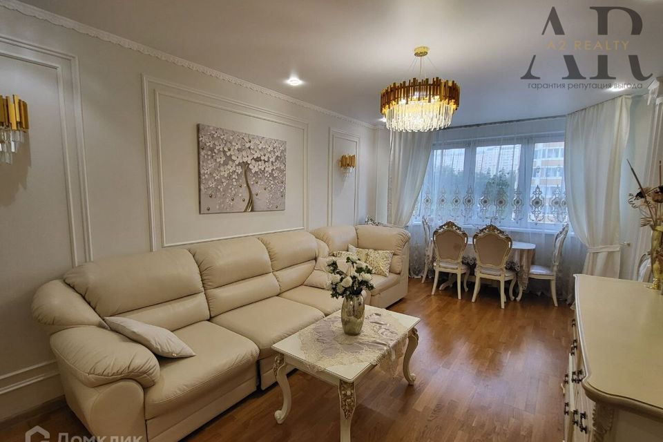 Продаётся 3-комнатная квартира, 82.7 м²
