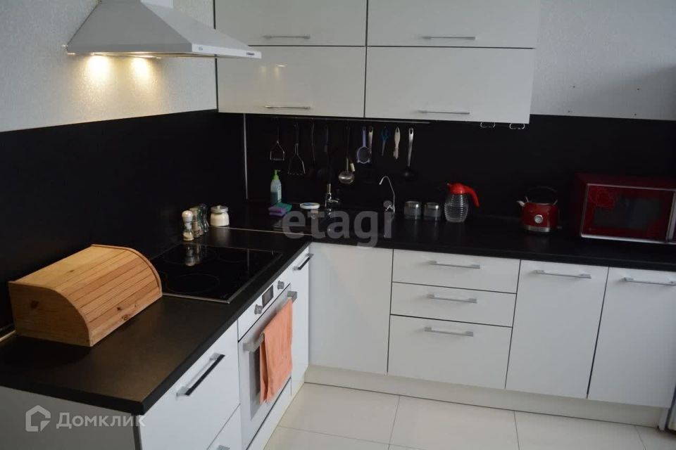 Продаётся 2-комнатная квартира, 51.6 м²