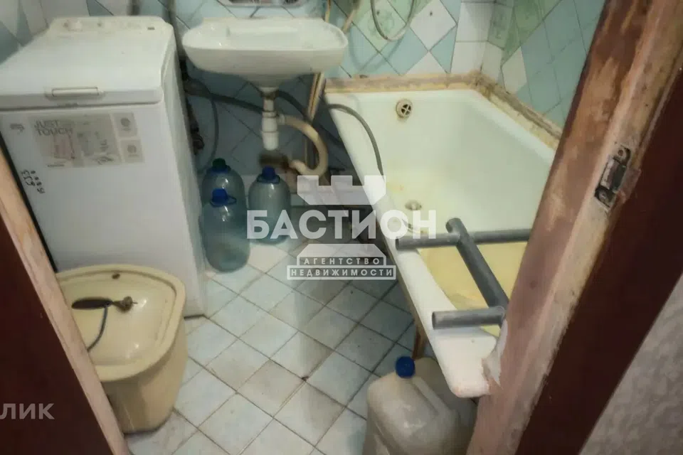 Продаётся 2-комнатная квартира, 55.2 м²