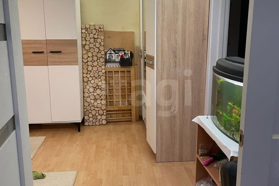 Продаётся 4-комнатная квартира, 69 м²