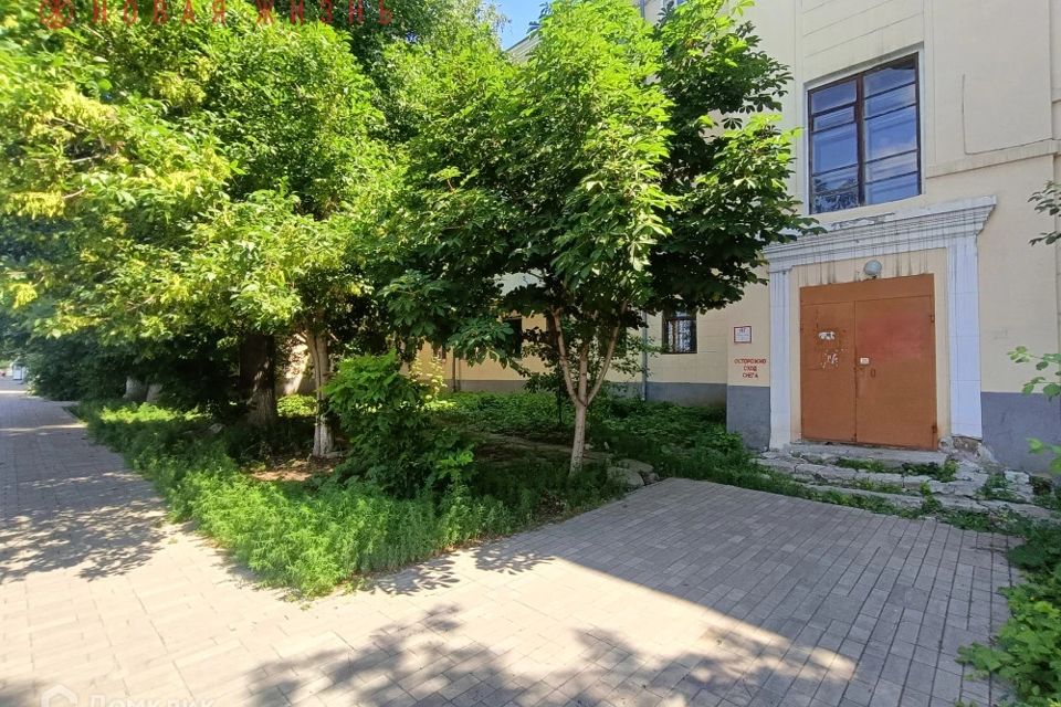 Продаётся 3-комнатная квартира, 48 м²