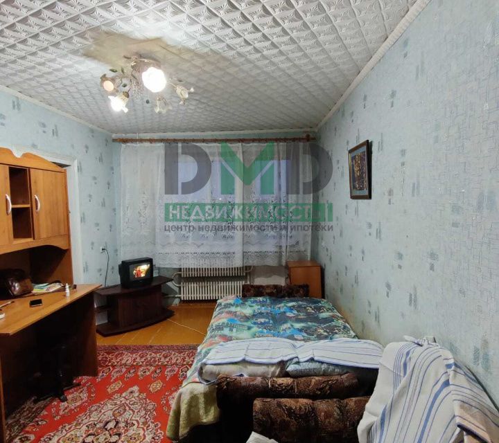 Продаётся 4-комнатная квартира, 60.3 м²