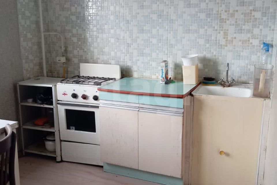 Продаётся 1-комнатная квартира, 37.4 м²