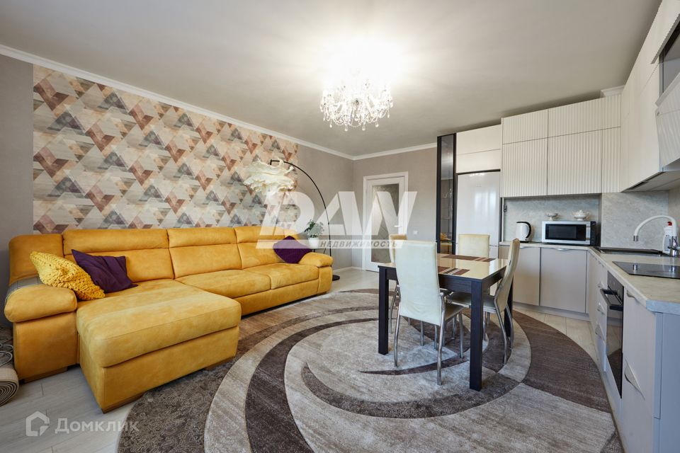 Продаётся 2-комнатная квартира, 75 м²