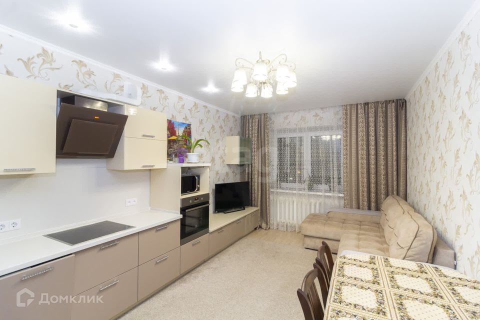 Продаётся 2-комнатная квартира, 60.5 м²