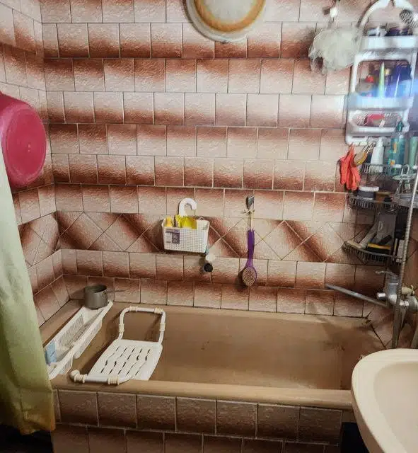 Продаётся 4-комнатная квартира, 107.3 м²