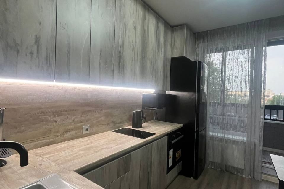 Сдаётся 1-комнатная квартира, 37 м²