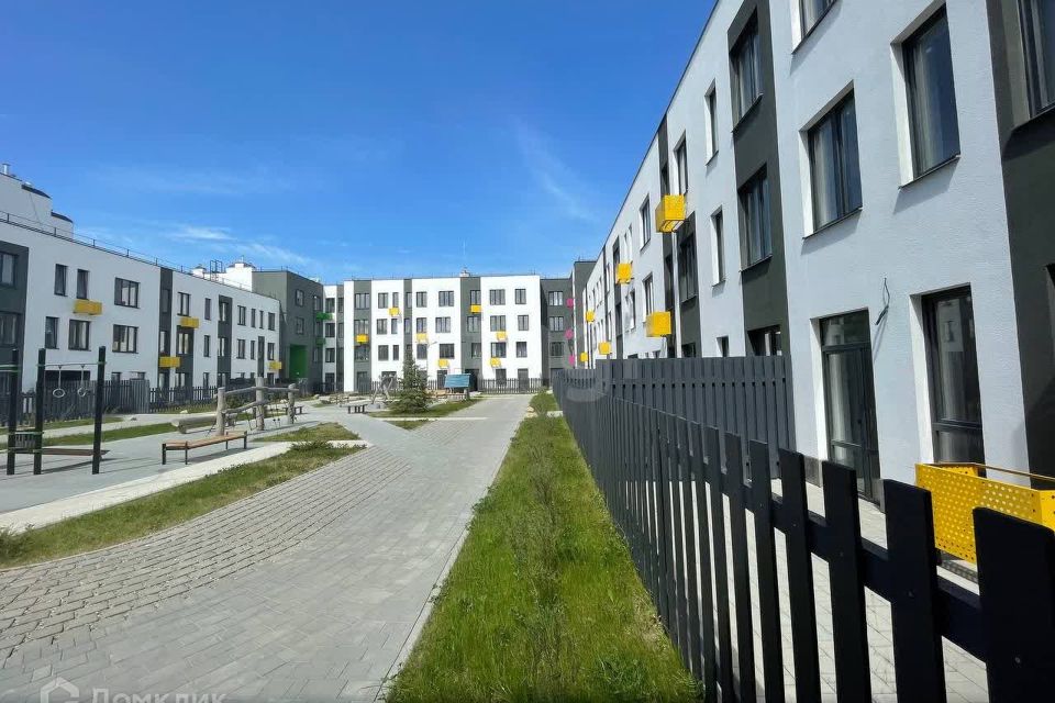 Продаётся 1-комнатная квартира, 47.46 м²
