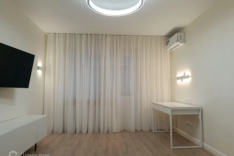 Продаётся 2-комнатная квартира, 56.2 м²