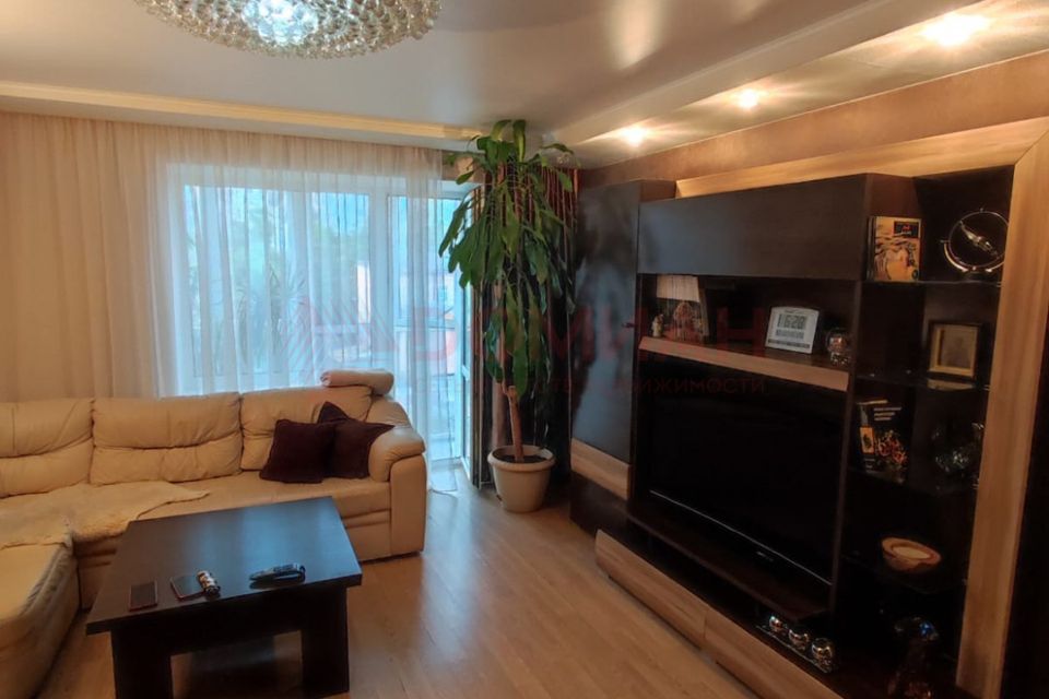 Продаётся 3-комнатная квартира, 64.7 м²