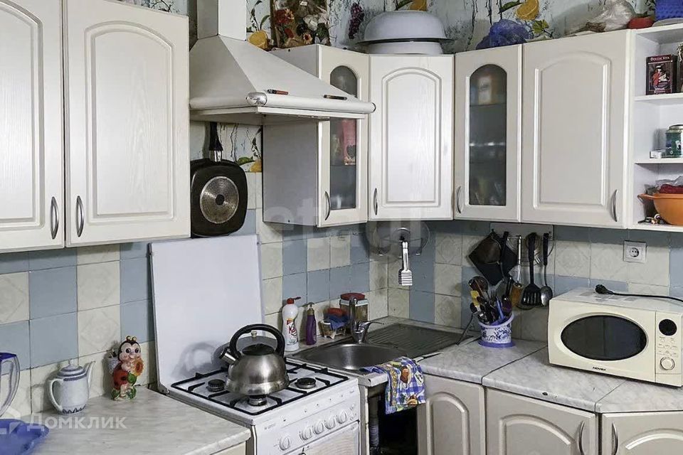 Продаётся 3-комнатная квартира, 61.6 м²