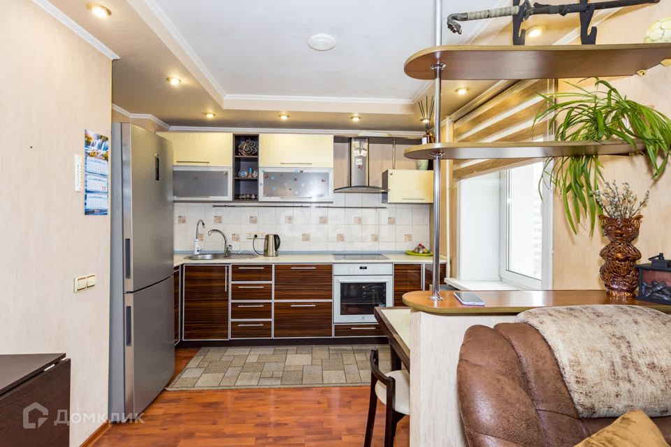 Продаётся 3-комнатная квартира, 58.8 м²