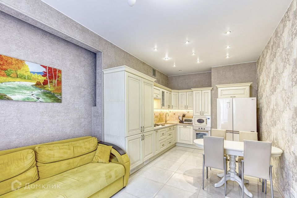 Продаётся 5-комнатная квартира, 130.3 м²
