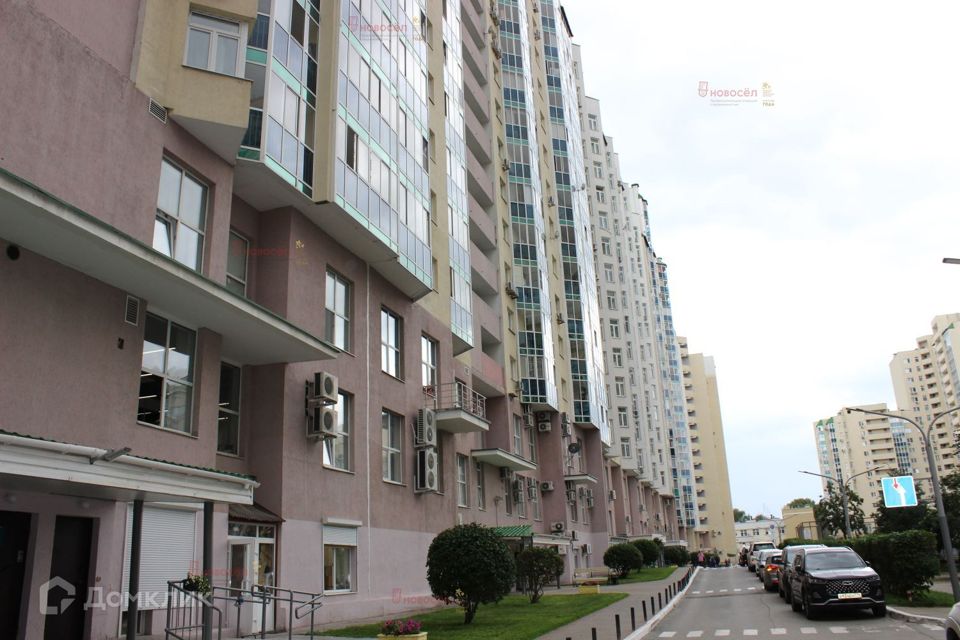 Сдаётся 1-комнатная квартира, 44 м²