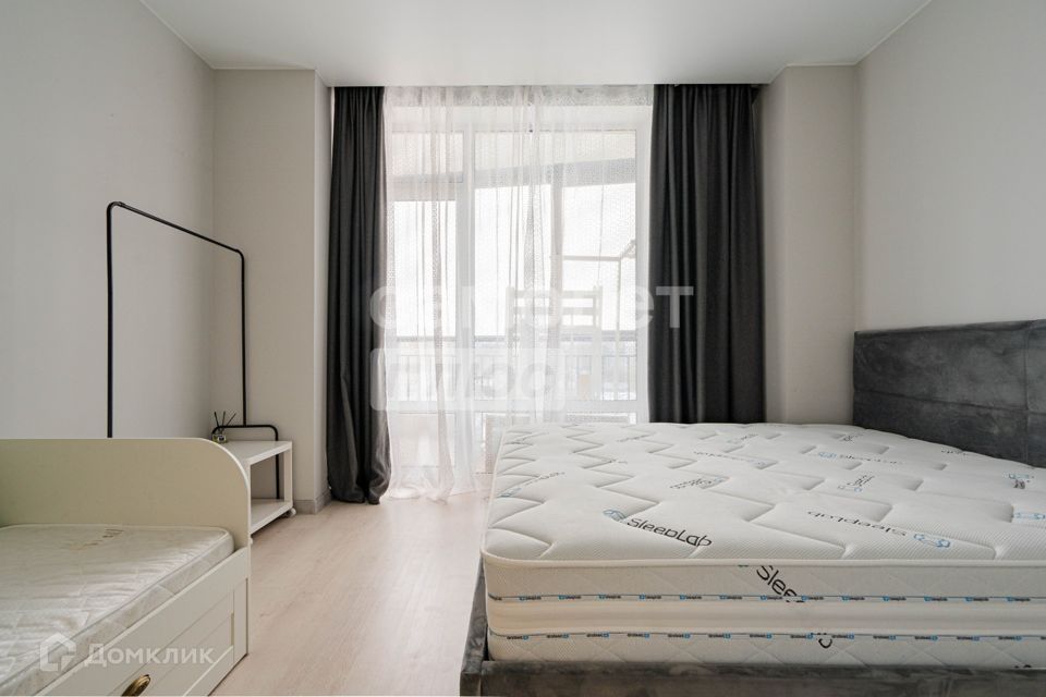 Продаётся 1-комнатная квартира, 41.7 м²