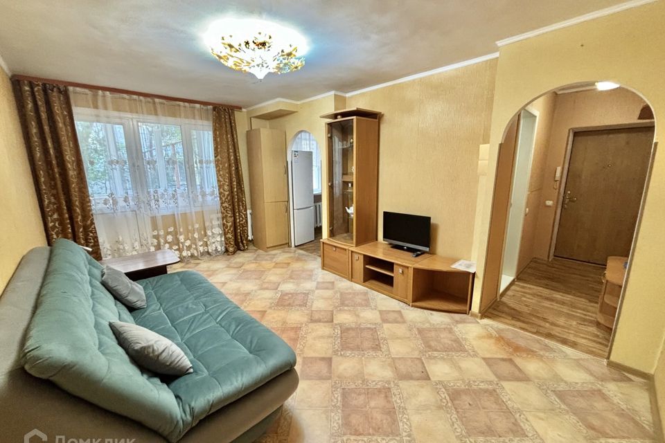 Продаётся 2-комнатная квартира, 42 м²