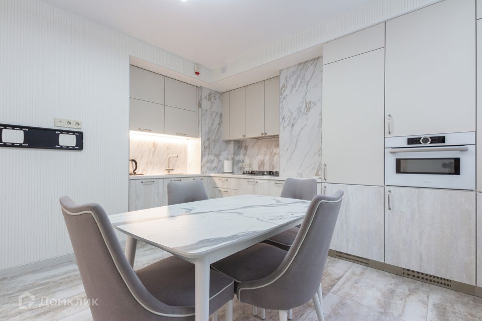 Продаётся 2-комнатная квартира, 68 м²