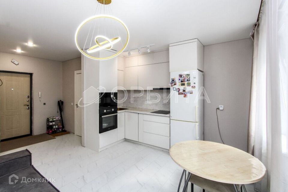 Продаётся 2-комнатная квартира, 55.5 м²