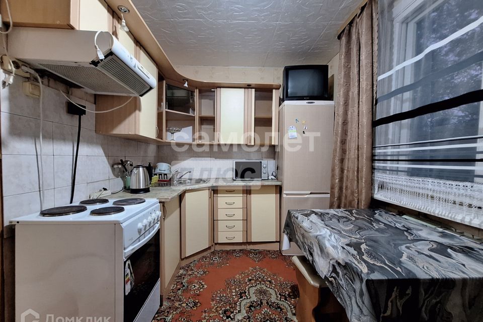 Продаётся 1-комнатная квартира, 42.4 м²
