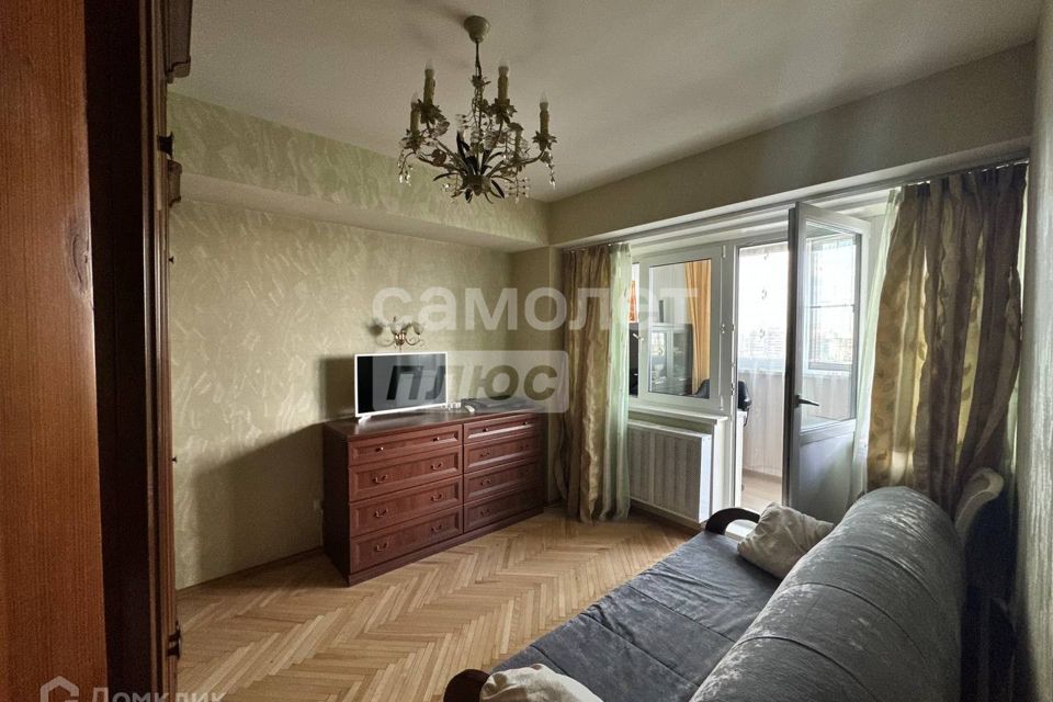 Продаётся 3-комнатная квартира, 80 м²