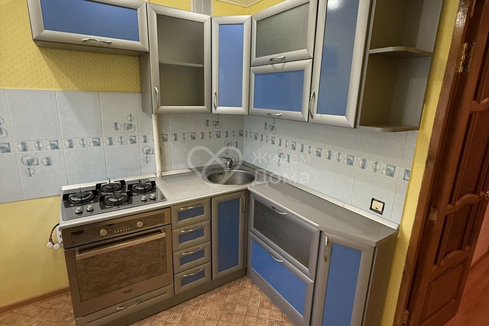 Продаётся 2-комнатная квартира, 43.8 м²